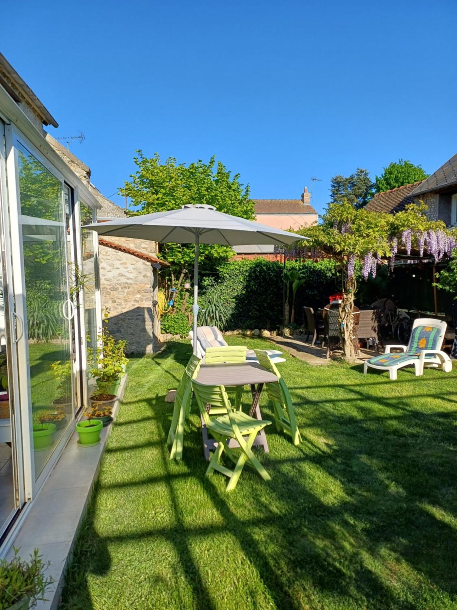 Aline Et Dim Bed and Breakfast Mereville  Εξωτερικό φωτογραφία